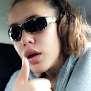 Meet your Posher, Noe